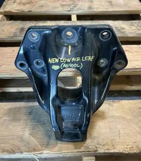 Paccar AG210 / AG400L / Low Low Air Leaf / New Low Air Leaf Spring Hanger P/N