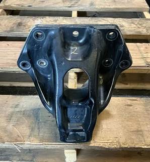Paccar AG210 / AG400L / Low Low Air Leaf / New Low Air Leaf Spring Hanger P/N