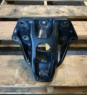 Paccar AG210 / AG400L / Low Low Air Leaf / New Low Air Leaf Spring Hanger P/N