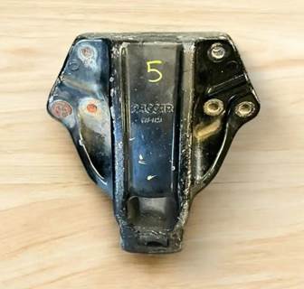 Paccar AG210 / AG400L / Low Low Air Leaf / New Low Air Leaf Spring Hanger P/N