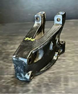 Paccar FlexAIr / AG380 RH Passenger Side Aluminum C Spring Hanger, P/N C11-6001L