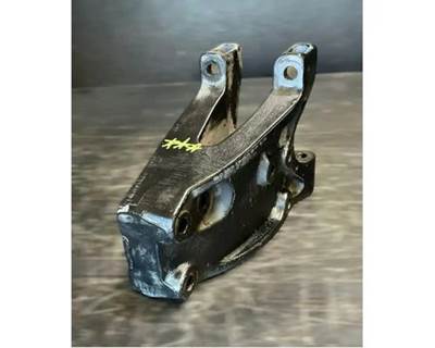 Paccar FlexAIr / AG380 RH Passenger Side Aluminum C Spring Hanger, P/N C11-6001L