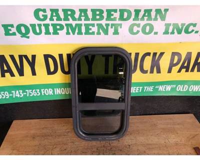 2008-2017 Freightliner Cascadia Sleeper Window