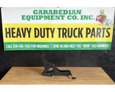 Used 2016 Freightliner Cascadia Left Lower Cab Extension Mounting Bracket, Part # 22-67509-000