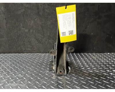 Freightliner Cascadia 125 Cab Extension Bracket, Part # 22-97510-010, 22-67508-000