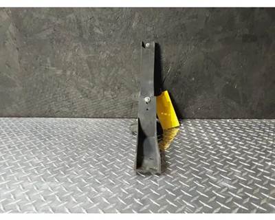 Freightliner Cascadia 125 Upper Right Cab Extension Bracket, Part # 22-67508-001, 22-67510-020