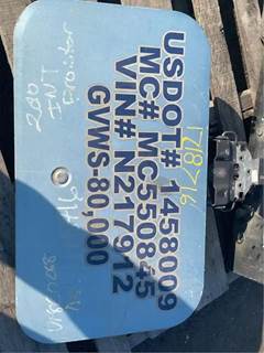 Side Compartment Door - INTERNATIONAL PROSTAR 122 - Build#: V18C0068