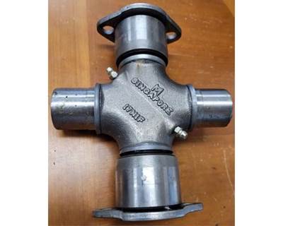 Meritor 1710 U-Joint MXL M675X. DOM 2021 