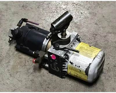 2008 Peterbilt 320 Power-Packer Cab Jack Manual/Air Assist, Part # AU1540418