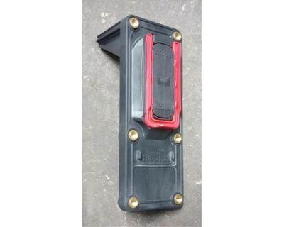 Used 2022 Peterbilt 579 Single Bay Flange Mount Firewall Pass-Thru, Part # P62-1015, P22-1059