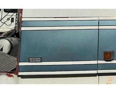 1996 Volvo VNL Right Storage Door