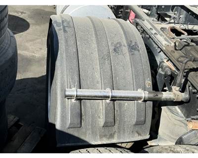 2017 Volvo VNM Left Quarter Extension