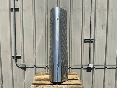 Peterbilt 386 Right Muffler Shield