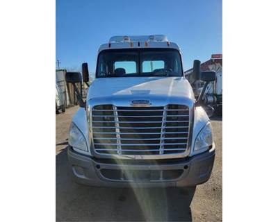 Freightliner Cascadia 125 Truck