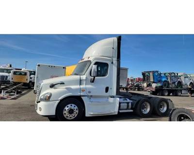 Freightliner Cascadia 125 Truck