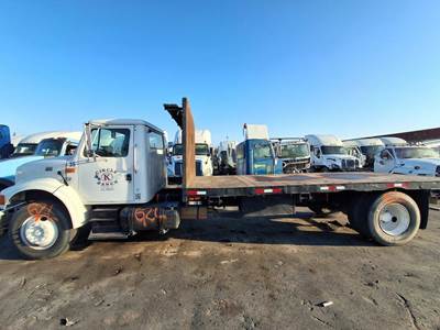 International 4700 Truck