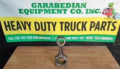 Cummins ISX15 Piston / Rod for a Peterbilt 386