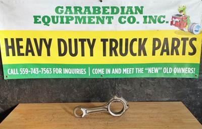 Paccar MX-13 Piston / Rod