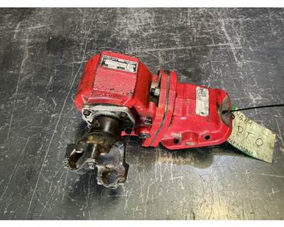 Used Chelsea Parker 442XFAHX PTO for International 7600