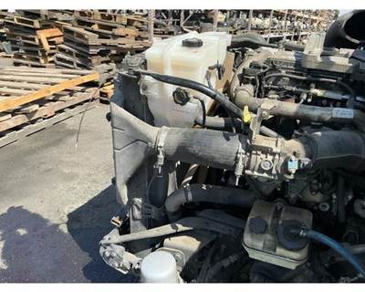 Freightliner Cascadia Radiator Overflow Bottle / Surge Tank