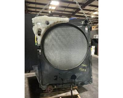 Freightliner Cascadia 113 Radiator