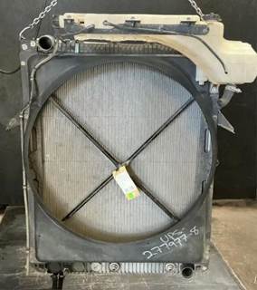 Mack Pinnacle CXU613 Radiator for a Mack CXU613