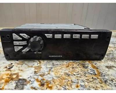 Kenworth T680 Radio