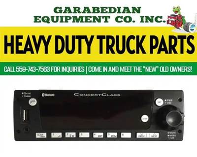 Peterbilt 579 Radio