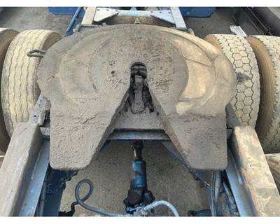 International CO-1850B Rear Driveshaft for a International 1853