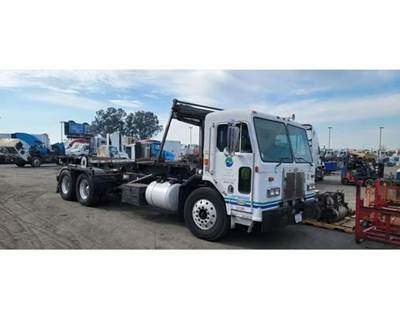 Peterbilt 320 Roll Off Truck