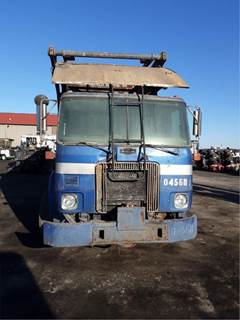 Autocar WX Salvage Truck