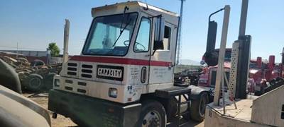 Capacity TJ5000 Salvage Truck