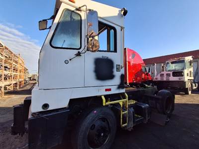 Capacity TJ5000 Salvage Truck