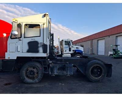 Capacity TJ5000 Salvage Truck