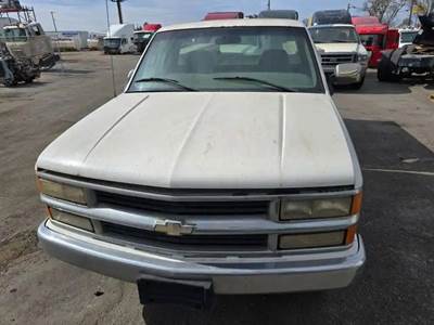 Chevrolet C3500 Salvage Truck