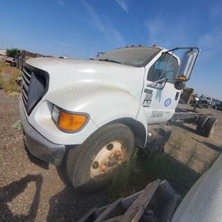 Ford F-650 Salvage Truck