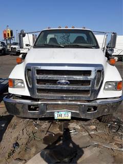 Ford F-750 Salvage Truck