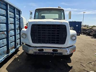 Ford F-800 Salvage Truck