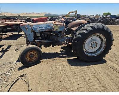 Ford Salvage Truck