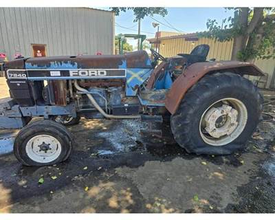 Ford Salvage Truck