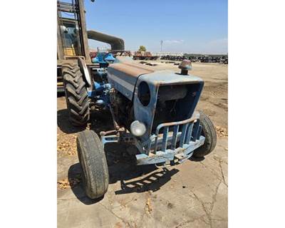 Ford Salvage Truck