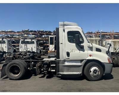 Freightliner Salvage Truck