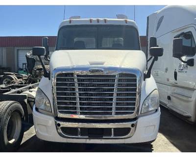 Freightliner Salvage Truck