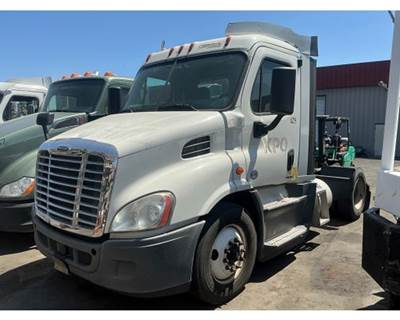 Freightliner Salvage Truck