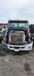 Freightliner Cascadia 125 Salvage Truck