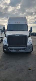 Freightliner Cascadia 125 Salvage Truck