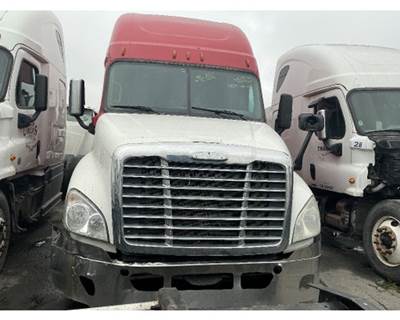 Freightliner Salvage Truck
