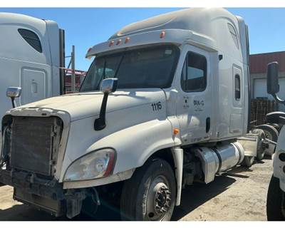 Freightliner Salvage Truck