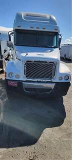 Freightliner Century Class 120 Salvage Truck