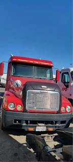 Freightliner Century Class 120 Salvage Truck